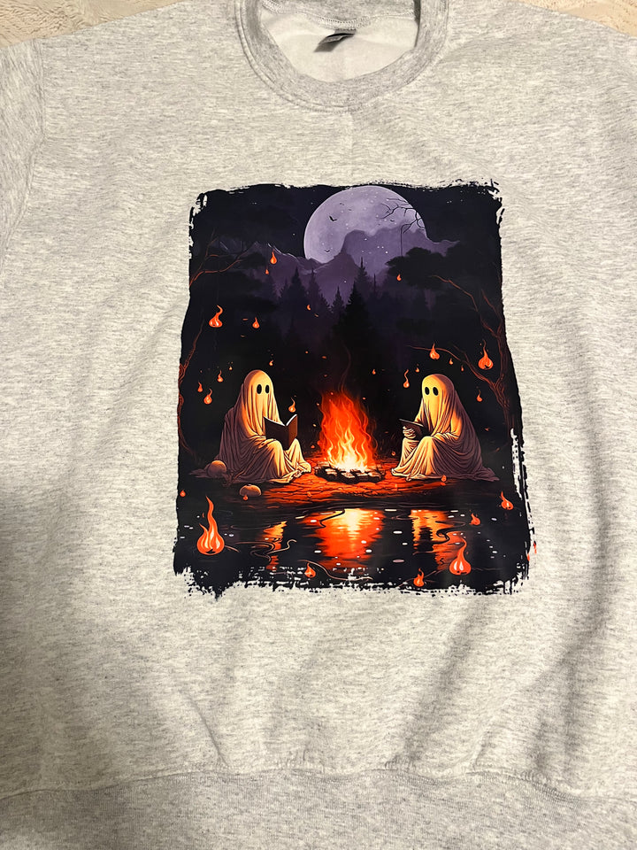 Vintage Ghost Reading Campire Crewneck